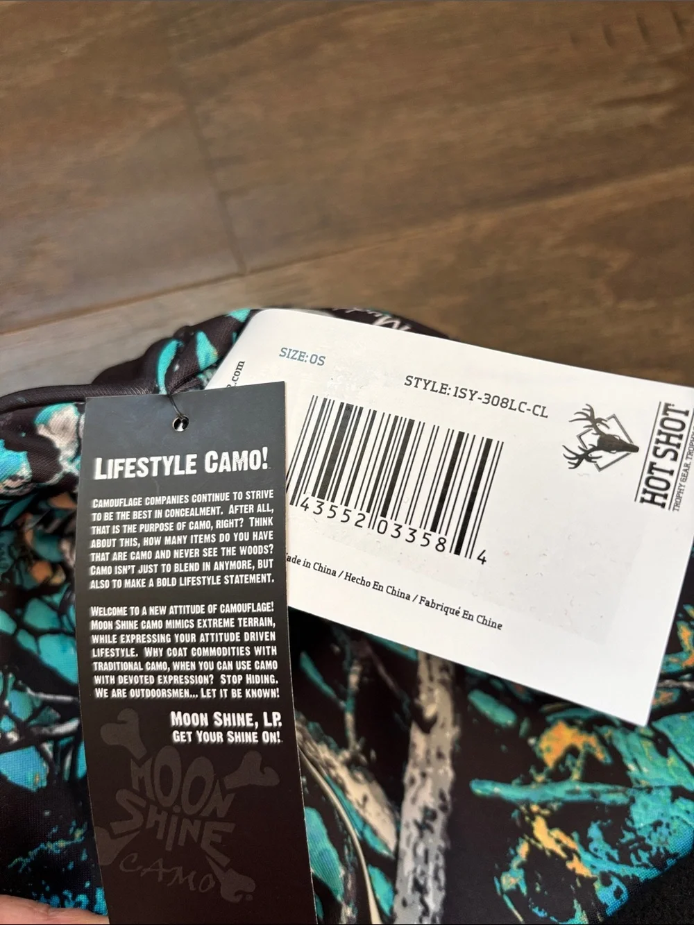 Hot Shot Muddy Girl Serenity teal camo beanie,reversible to black fleece,stretch